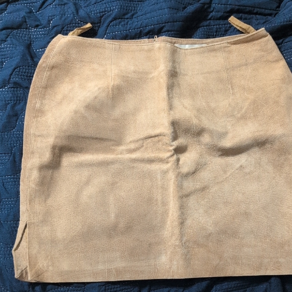Hugo Buscati Tan Suede Pencil Skirt